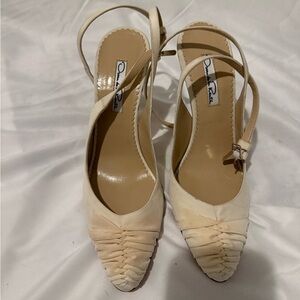 Oscar de la Renta Cream Women's Shoes